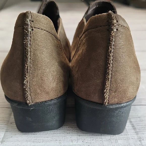 Dansko Sz 38 Brown Flats Sleek Slip-On Loafers - Picture 13 of 15